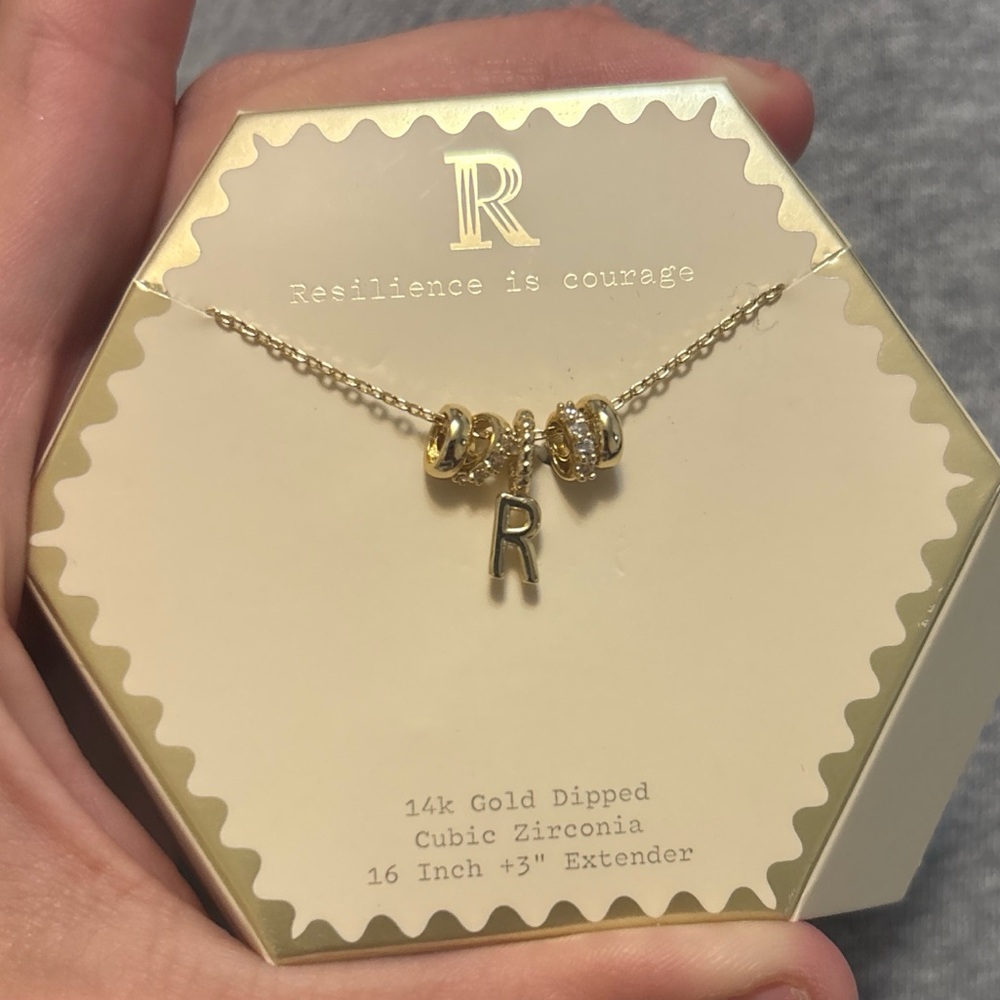 R initial necklace
